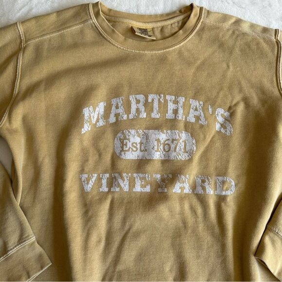 Martha’s Vineyard Comfort Colors Yellow Crewneck Sweatshirt Size Small - Picture 4 of 9